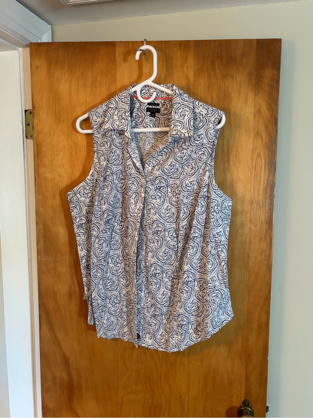Talbots Women’s Blouse Indigo Print Size 18 WP